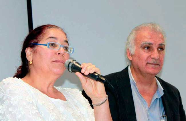 un-momento-de-la-entrega-de-premios-del-certamen-de-poesia-luis-natera-650px