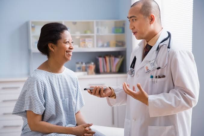 A PATIENT WITH A HISTORY OF ADRENAL INSUFFICIENCY PRESENTS WITH SEVERE FATIGUE AND HYPOTENSION DURING AN ILLNESS A PATIENT WITH A HISTORY OF ADRENAL INSUFFICIENCY PRESENTS WITH SEVERE FATIGUE AND HYPOTENSION DURING AN ILLNESS