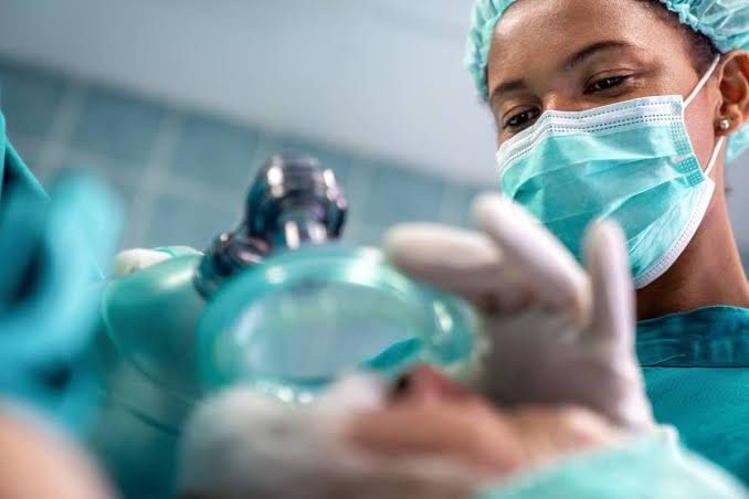 DURING INDUCTION OF ANESTHESIA, A PATIENT DEVELOPS SEVERE BRONCHOSPASM DURING INDUCTION OF ANESTHESIA, A PATIENT DEVELOPS SEVERE BRONCHOSPASM