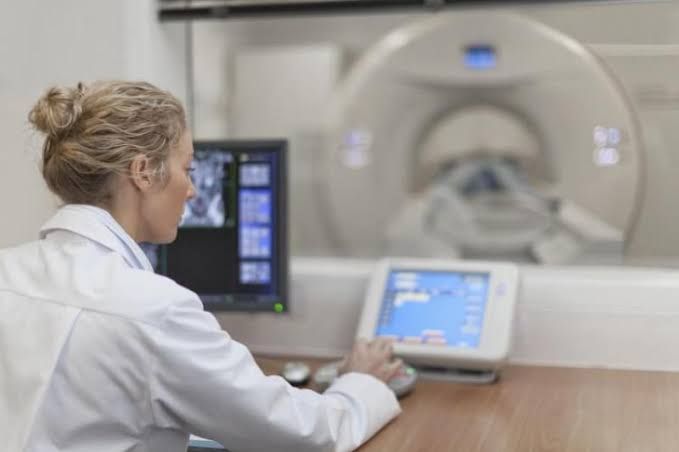 EFFECTIVE DOSES IN MEDICAL IMAGING: BALANCING PRECISION AND SAFETY FOR OPTIMAL PATIENT CARE