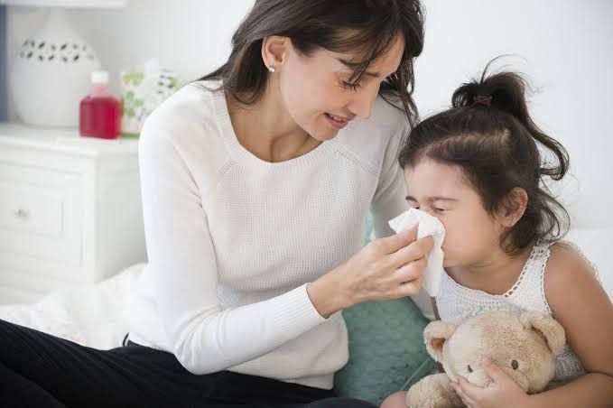 UPPER RESPIRATORY TRACT INFECTIONS: BORDETELLA PERTUSSIS AND CORYNEBACTERIUM DIPHTHERIAE