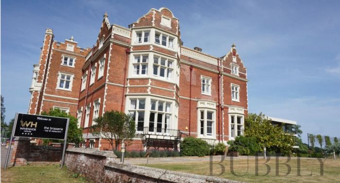 Venue Review: Wivenhoe House, 4* Hotel in Colchester, Essex