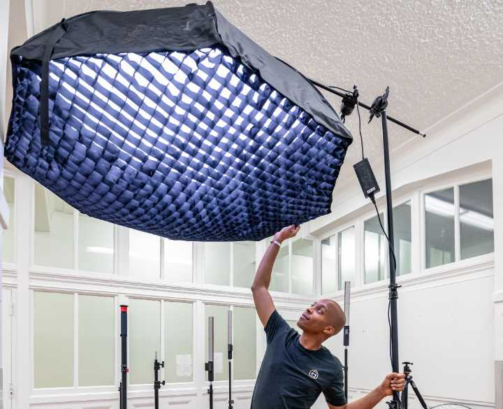 Video and Photo Production - Bernardson - Lighting - photography montreal - photography in toronto - videography montreal - videography toronto - video production montreal - video production toronto - production services