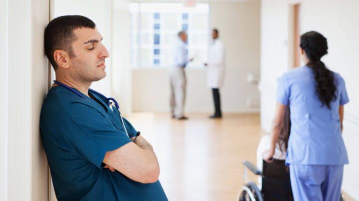 ETHICAL DILEMMAS FACING MEDICAL STUDENTS ETHICAL DILEMMAS FACING MEDICAL STUDENTS