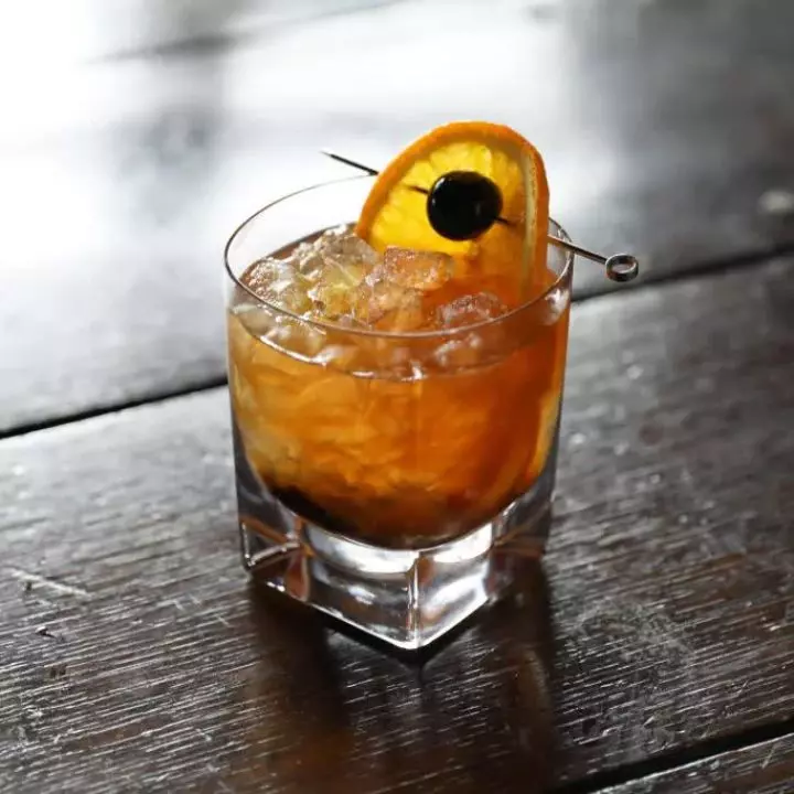 Brandy Old Fashioned (Wisconsin-style)