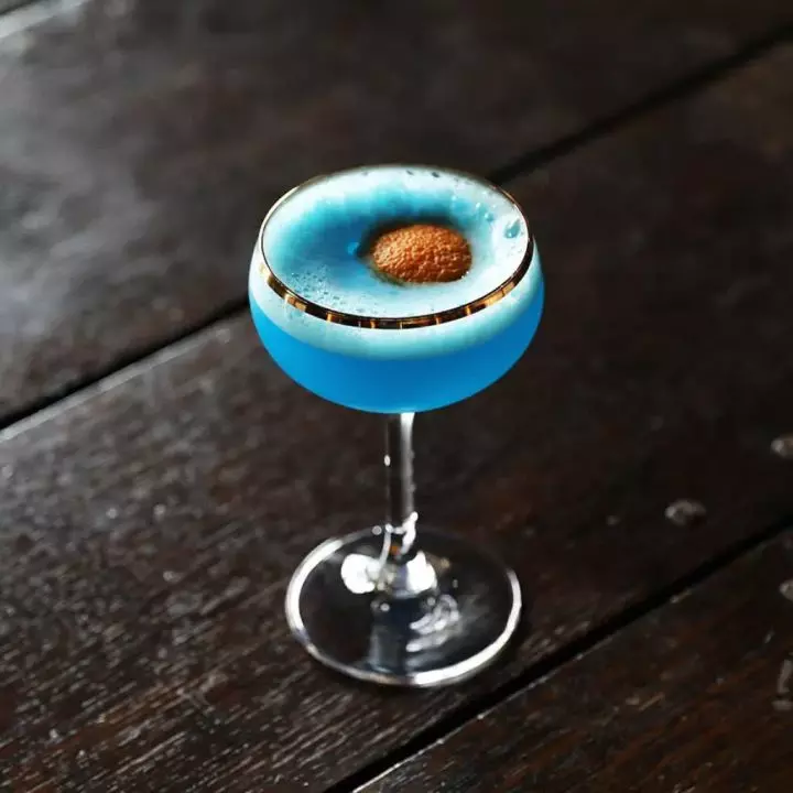 Blue Lady