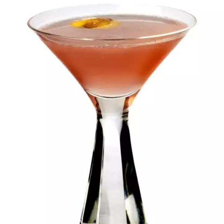 Cosmopolitan Cocktail (Dale DeGroff's recipe)