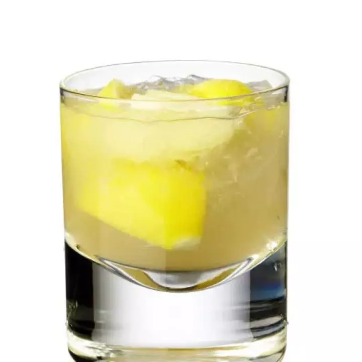Lemon Caipirovska