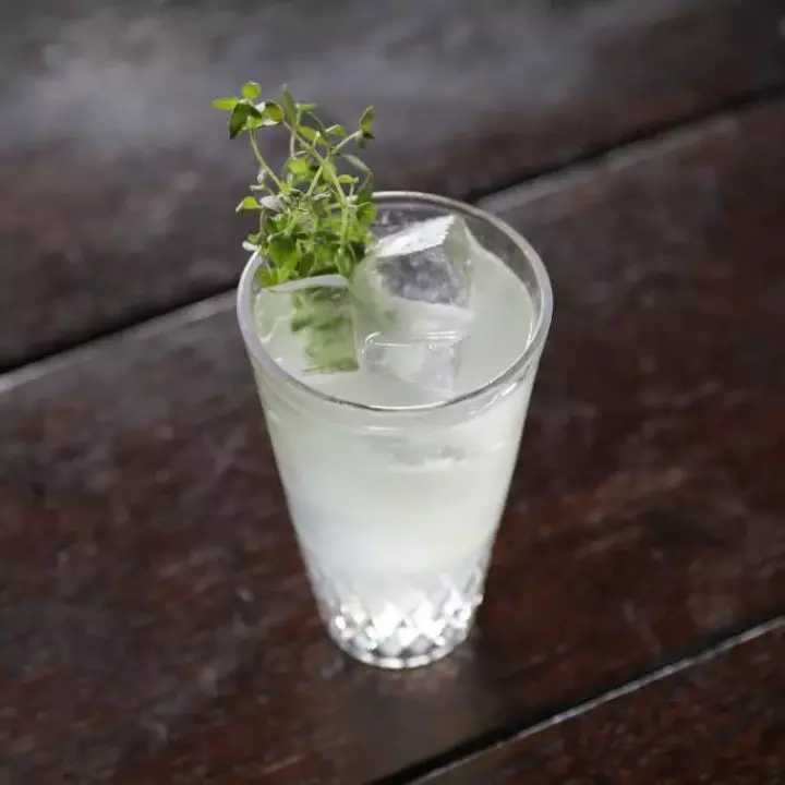 Limoncello Gin Fizz