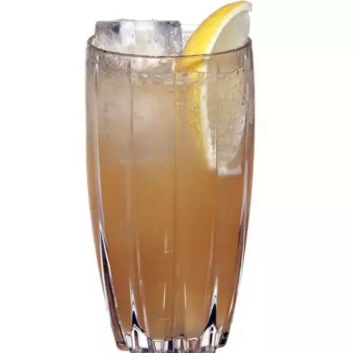 Apricot Fizz