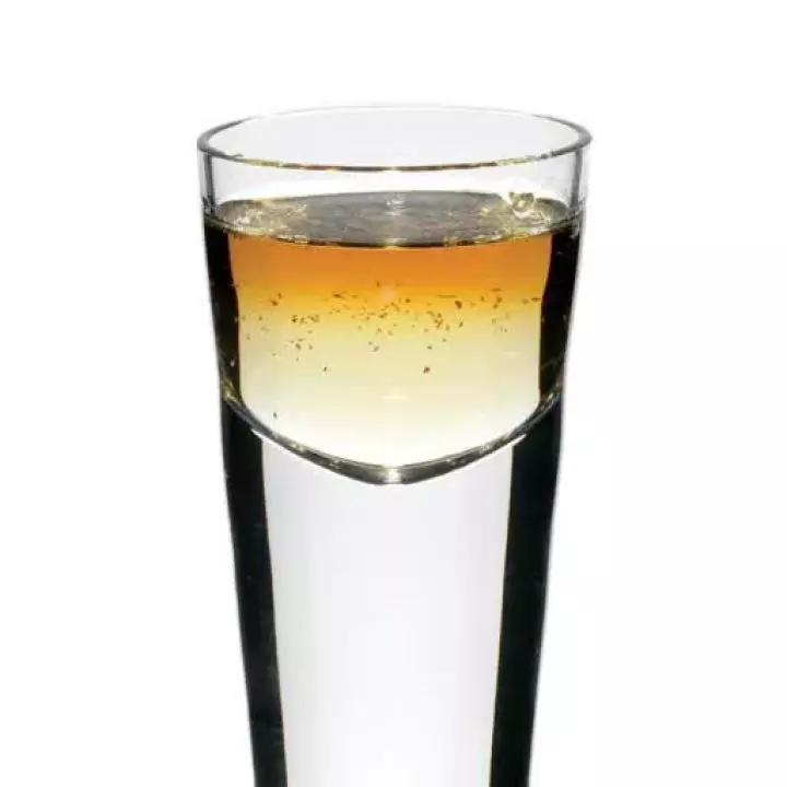 Yule Luvit (shot)