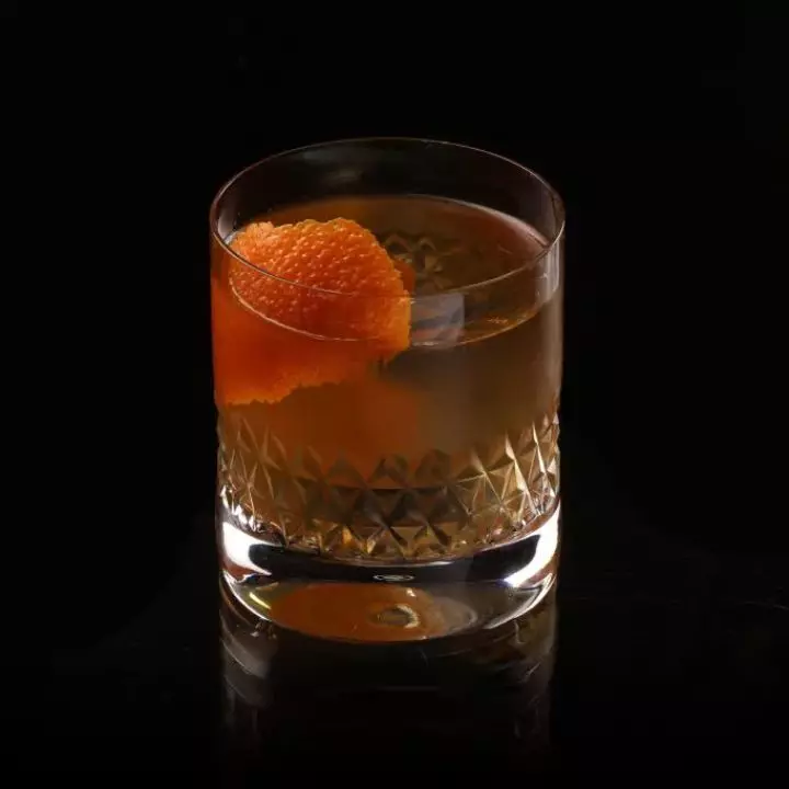 Old Fashioned Cocktail (Difford's recipe)