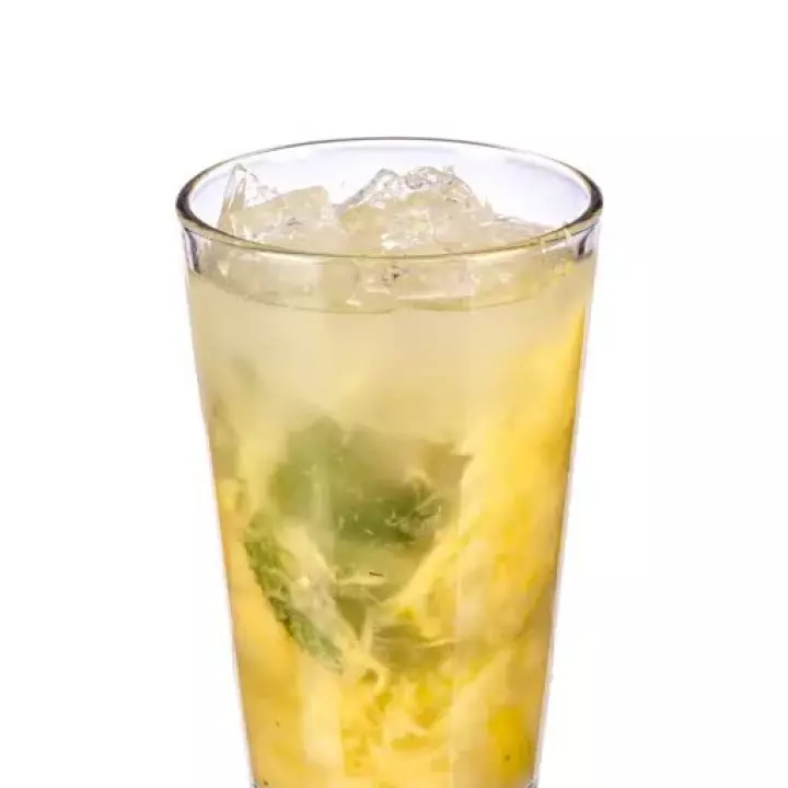 Pineapple & Mint Caipirinha