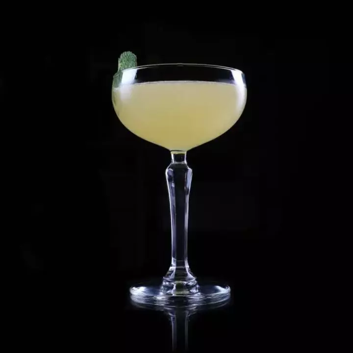 Honeysuckle Daiquiri