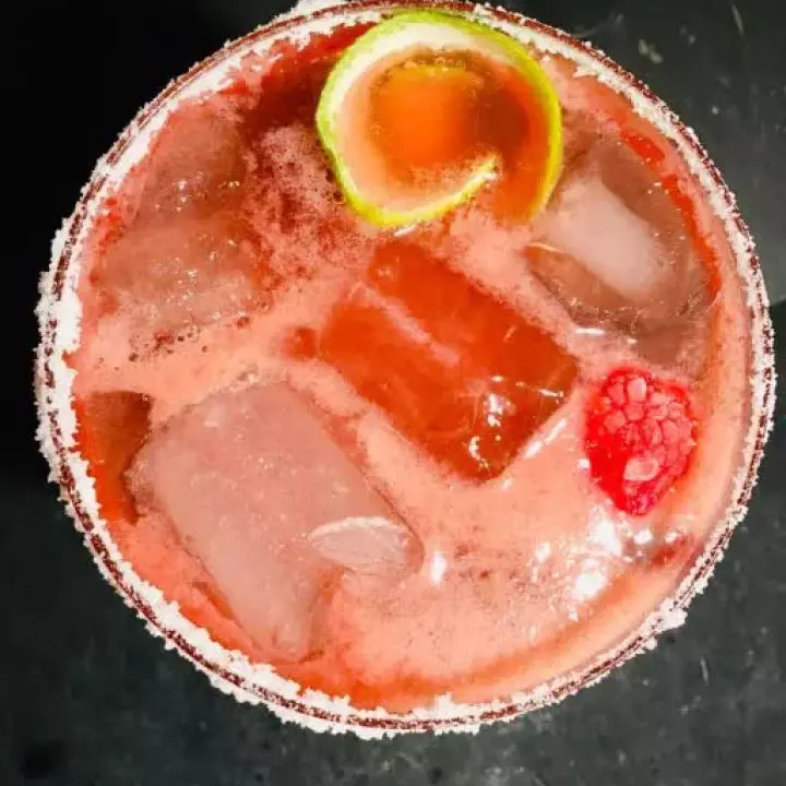 Bubbling Raspberry Margarita on the Rocks