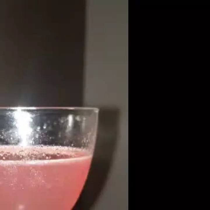 The lying grapefruit
