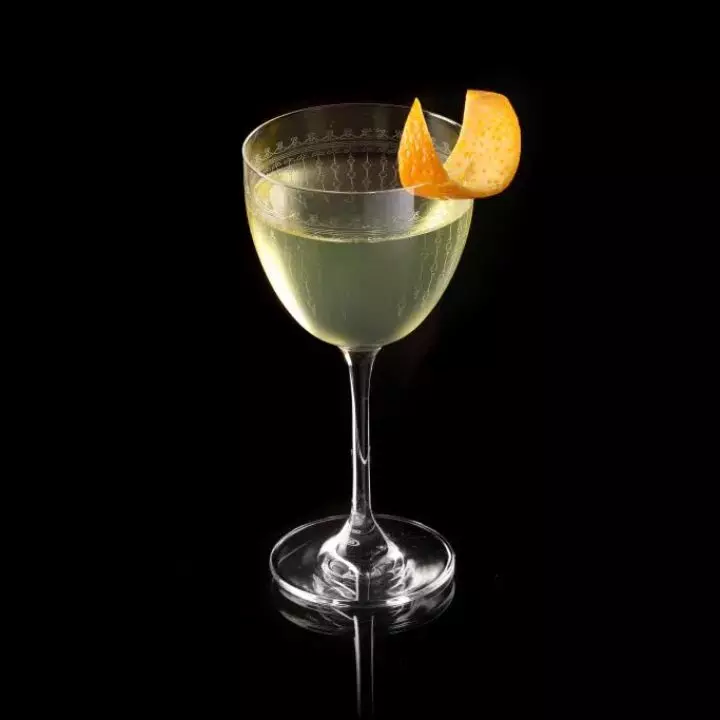 Alaska (Difford's recipe)