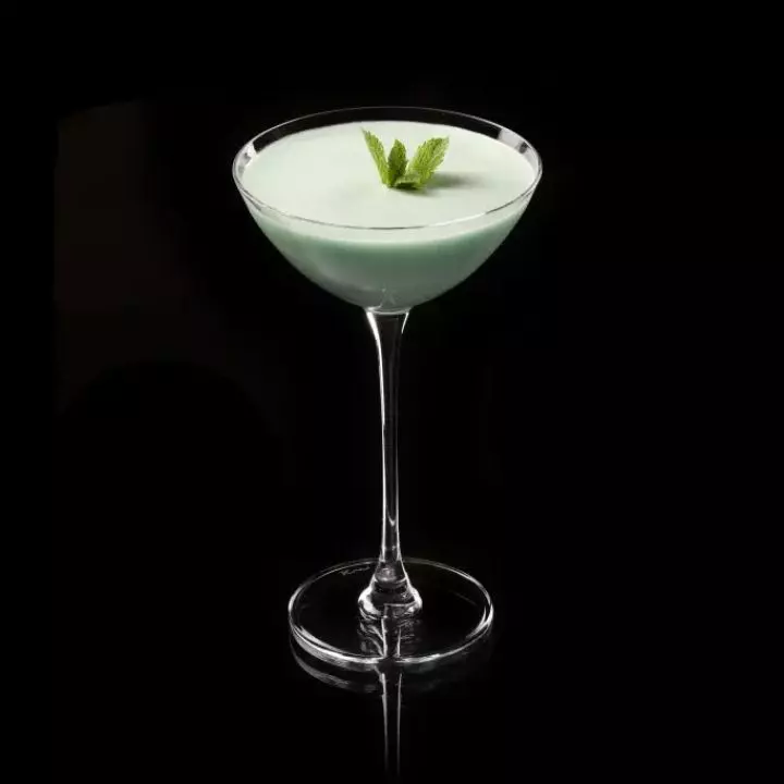 Palm Royale Grasshopper