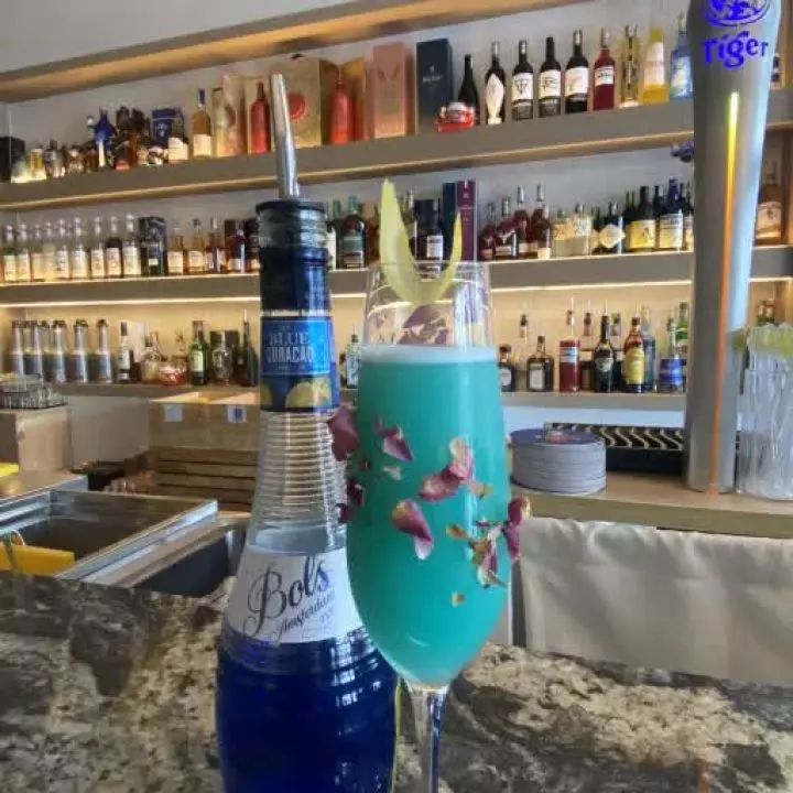 Blue Velvet Sour