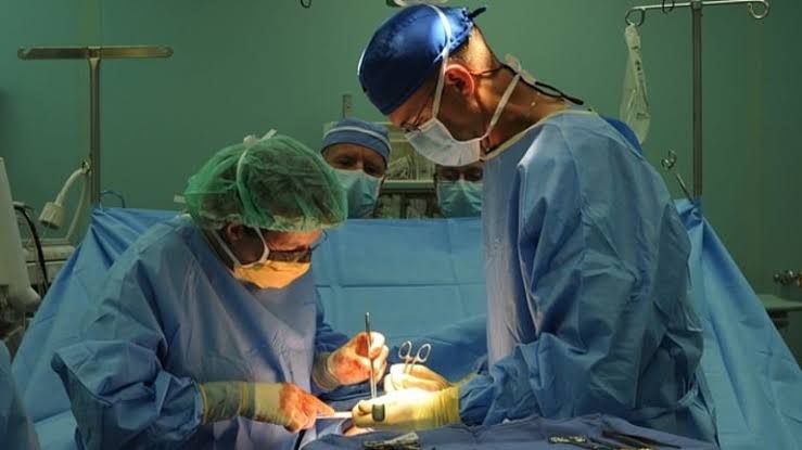 A 60 YEAR OLD FEMALE WITH A HISTORY OF HYPERTENSION