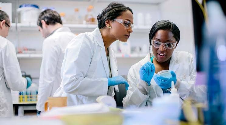 A CLOSER LOOK AT METHODOLOGIES OF FUNCTIONAL MEDICAL RESEARCH A CLOSER LOOK AT METHODOLOGIES OF FUNCTIONAL MEDICAL RESEARCH