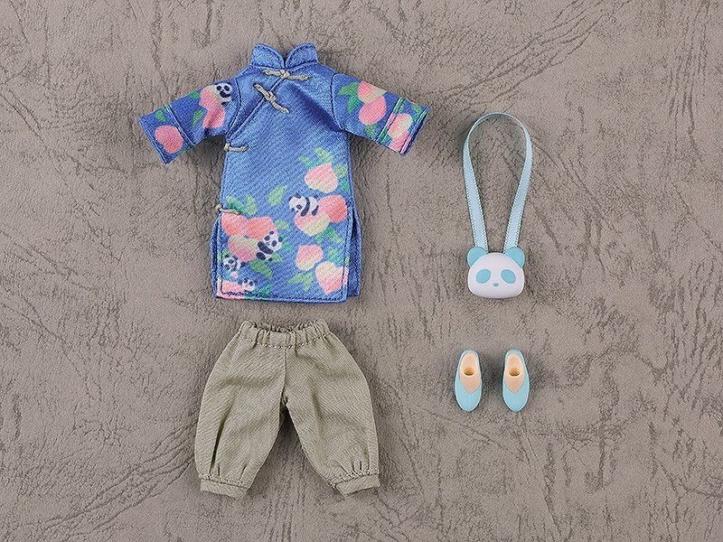 Nendoroid Doll Outfit Set: Long Length Chinese Outfit (Panda/Dragon)
