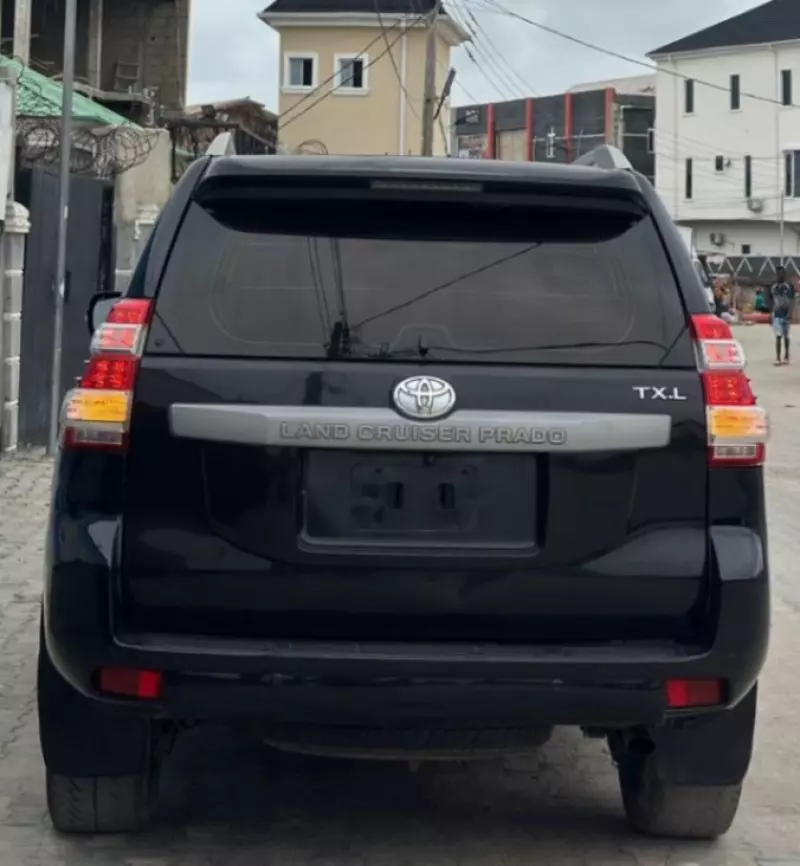 Toyota Prado   - 2015