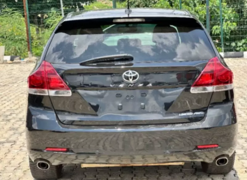 TOYOTA Venza   - 2014