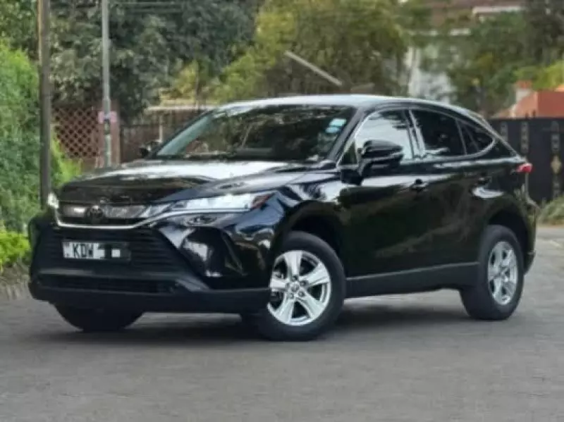 Toyota Harrier   - 2021