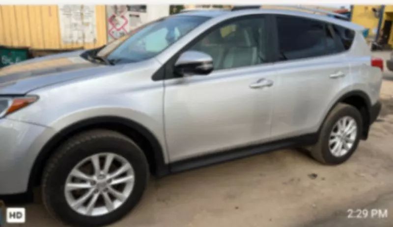 TOYOTA RAV 4   - 2013