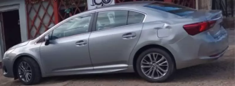 Toyota Avensis   - 2015