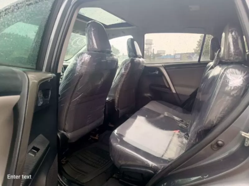 Toyota RAV 4 - 2015