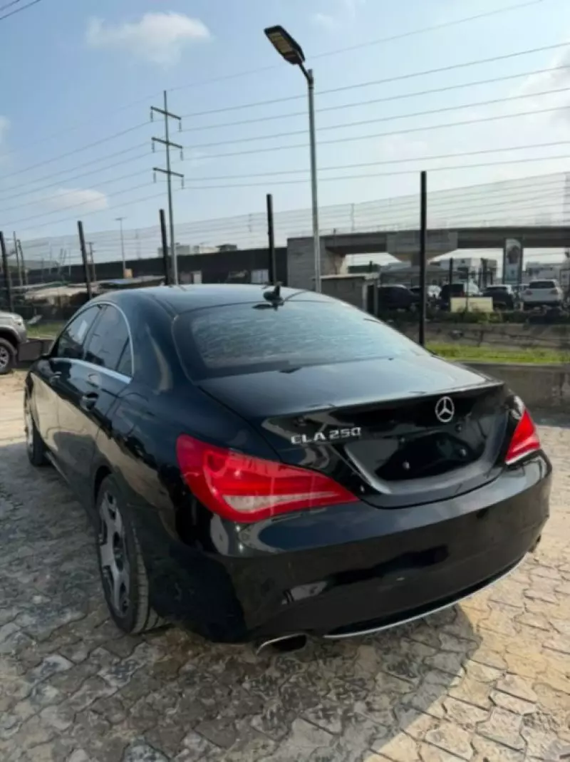 Mercedes-Benz CLA-Class   - 2014