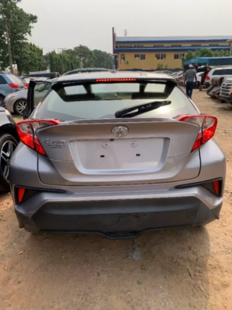Toyota C-HR   - 2019