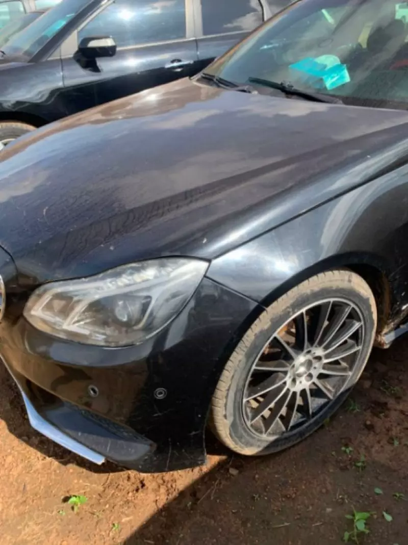 Mercedes-Benz E-Class   - 2010