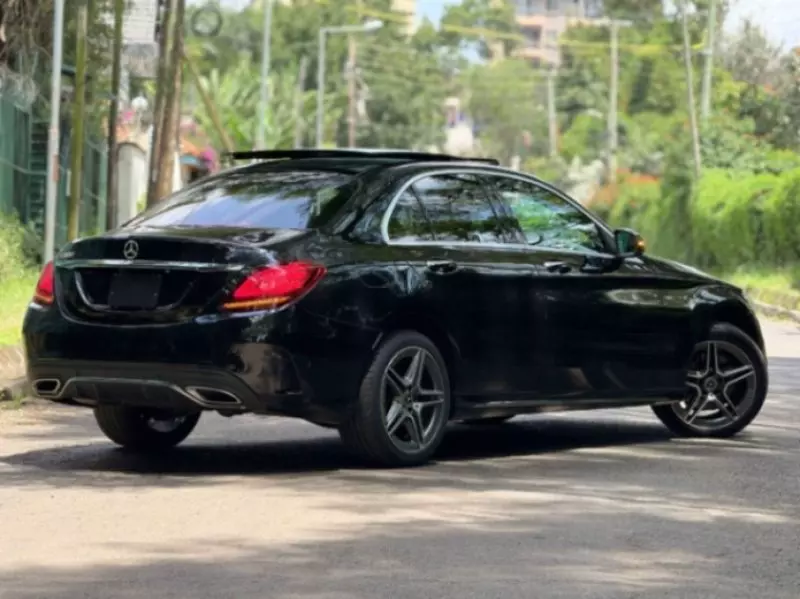 Mercedes-Benz C 200 - 2019