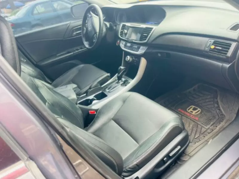 Honda Accord   - 2013
