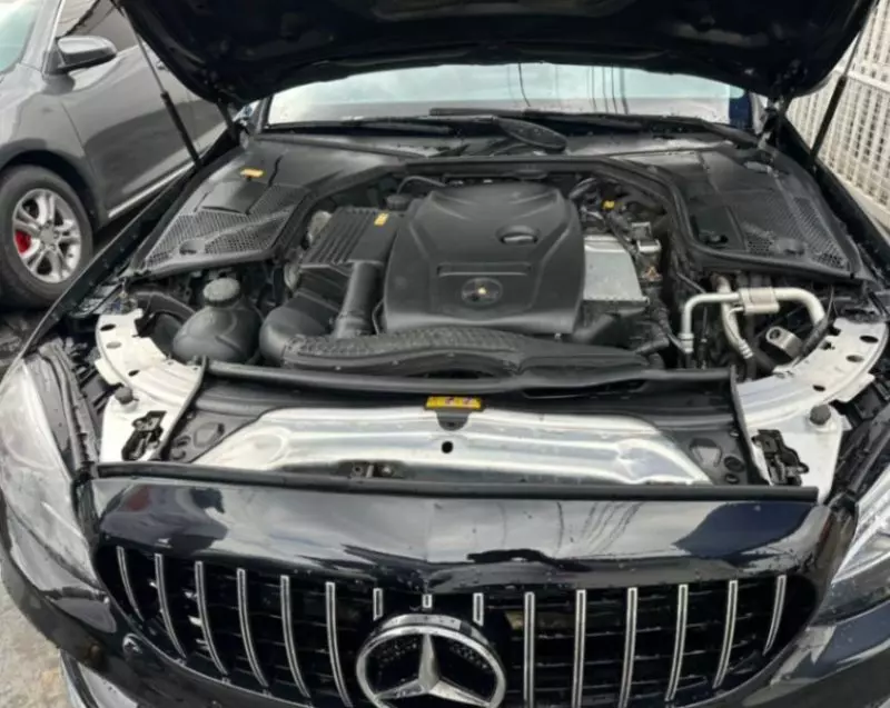 Mercedes-Benz C-Class - 2016
