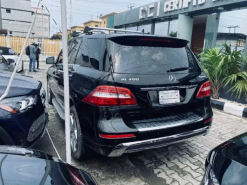 Mercedes-Benz ML-Class   - 2015