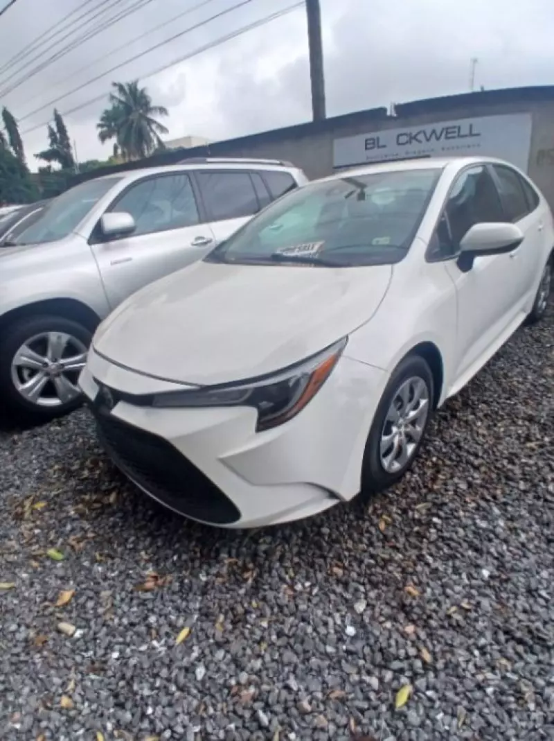 TOYOTA Corolla   - 2020