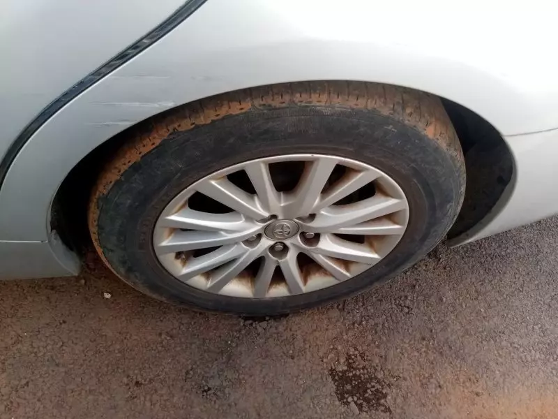 Toyota Mark X   - 2012