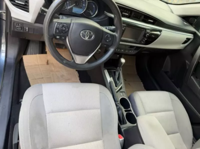 TOYOTA Corolla   - 2015