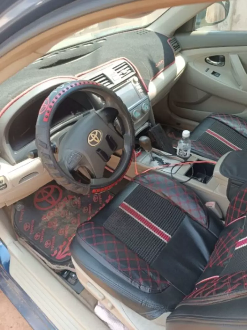 Toyota Camry   - 2007
