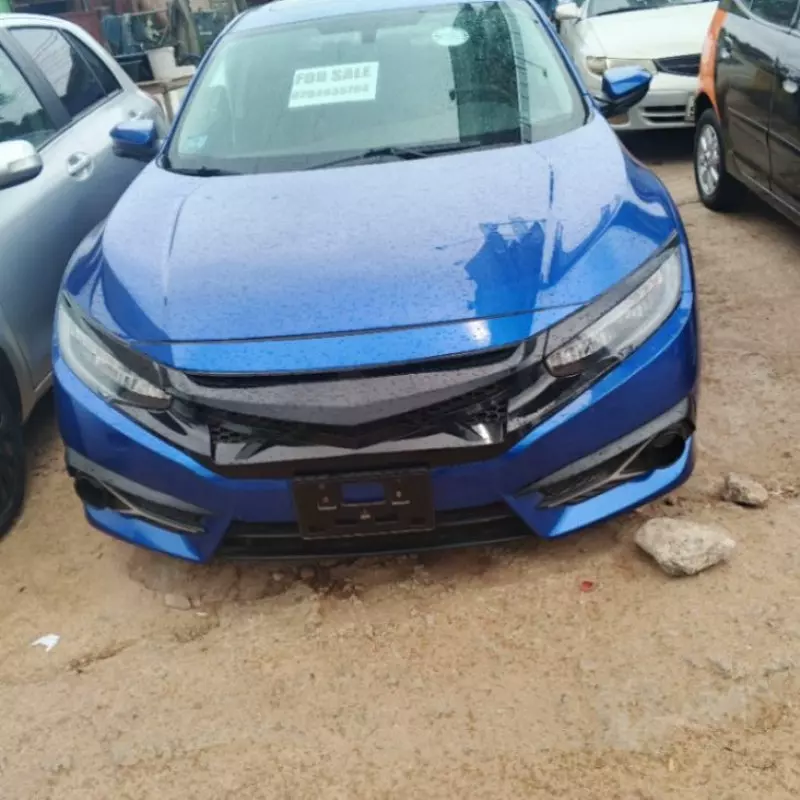 Honda Civic   - 2017