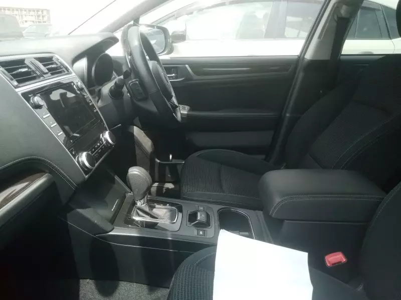 Subaru Legacy   - 2016