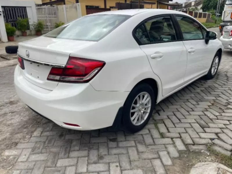 Honda Civic   - 2015
