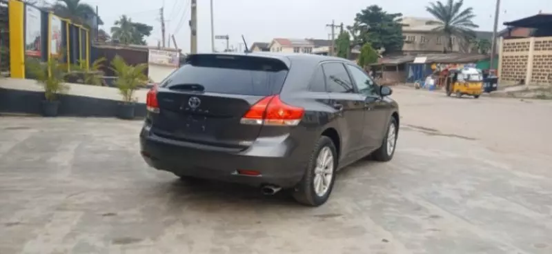 Toyota Venza   - 2009