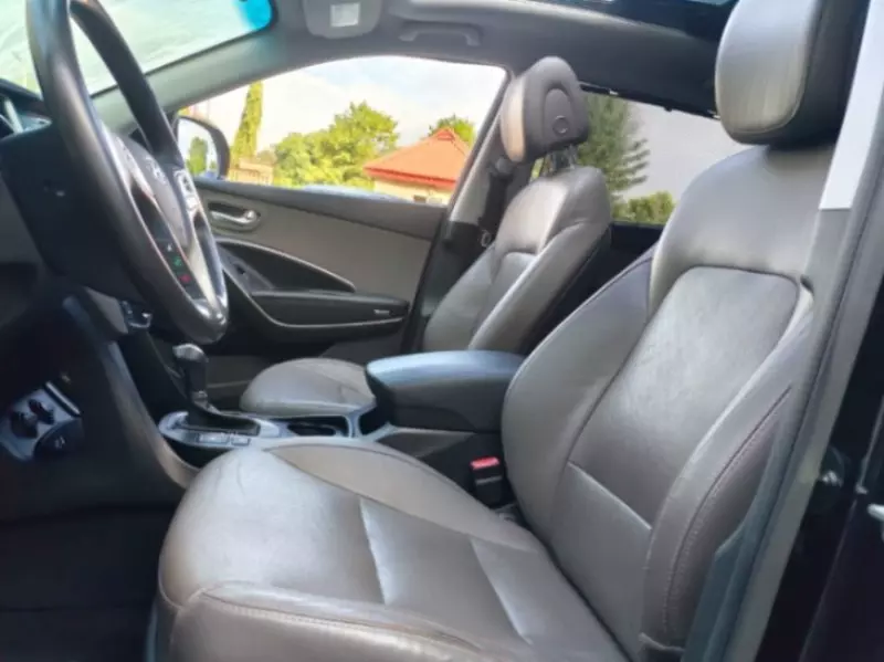 Hyundai Santa Fe   - 2018