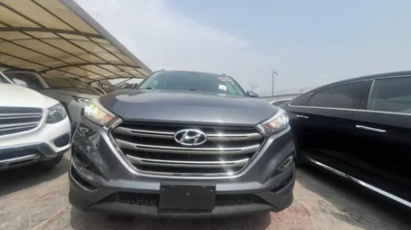 Hyundai Tucson   - 2016