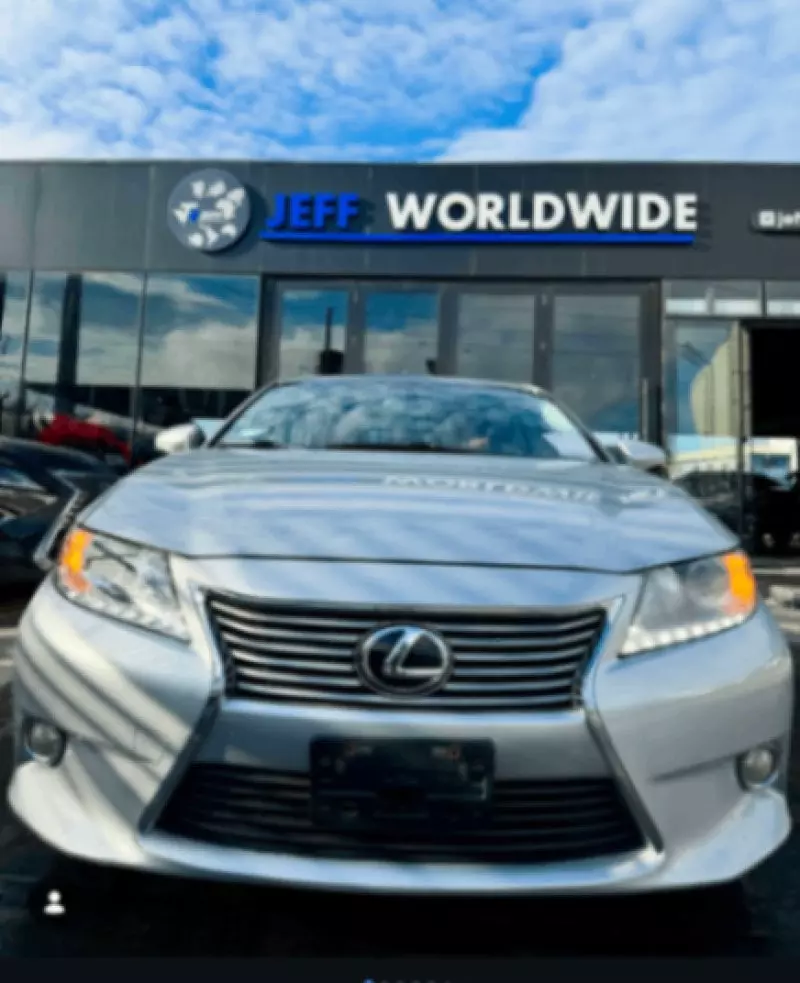 Lexus ES 350   - 2013